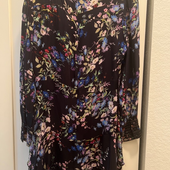 Parker Dress - Picture 4 of 5